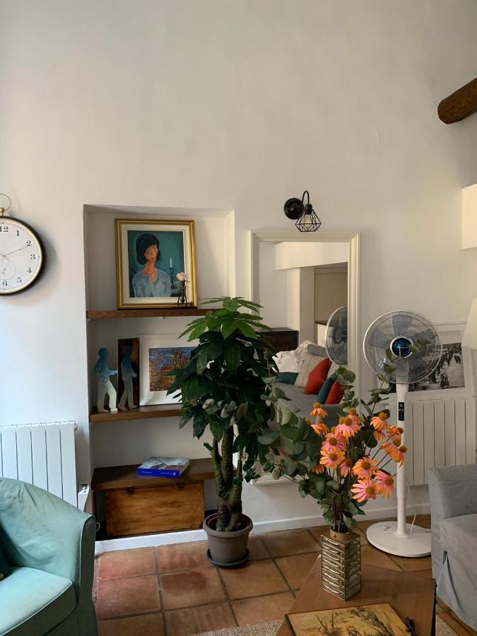 Apartment 33 On The Old Historic Senate Square Nizza Exterior foto