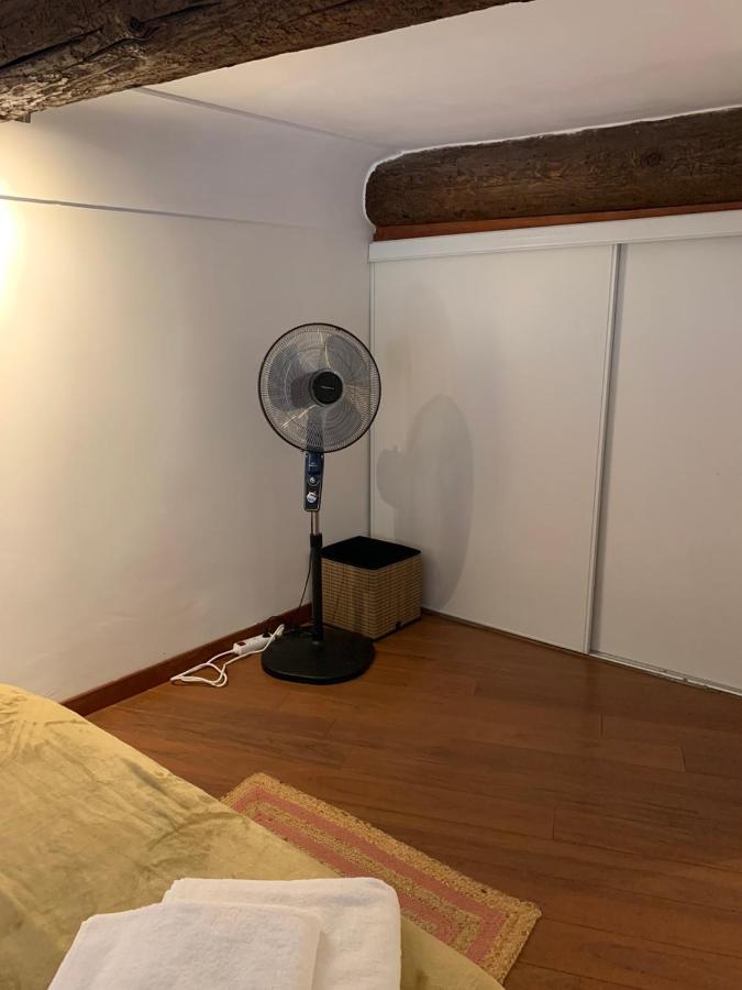 Apartment 33 On The Old Historic Senate Square Nizza Exterior foto